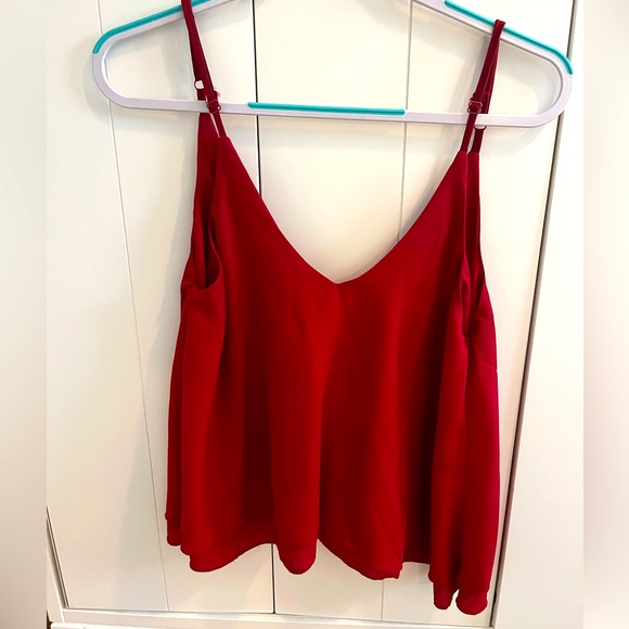 TOBI red low back top - Picture 1 of 3